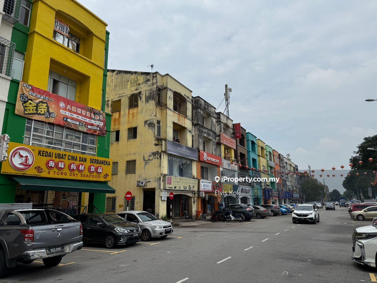 Facing Main Road