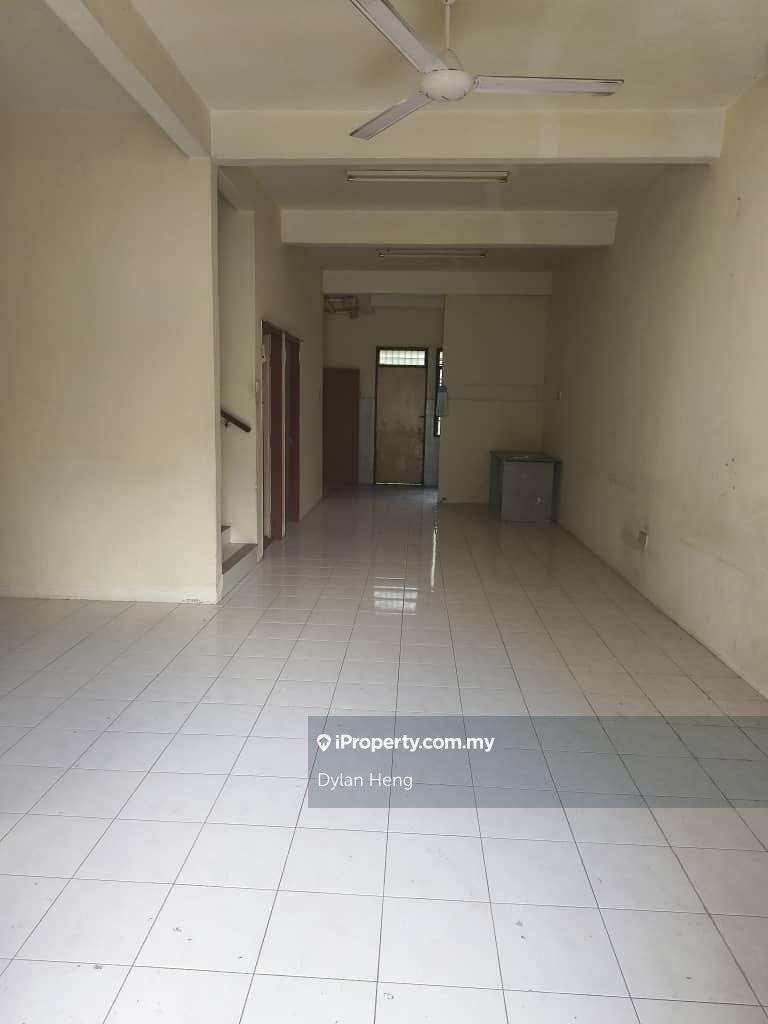 Double Storey Terrace Jalan Sri Putri 12 Kulai