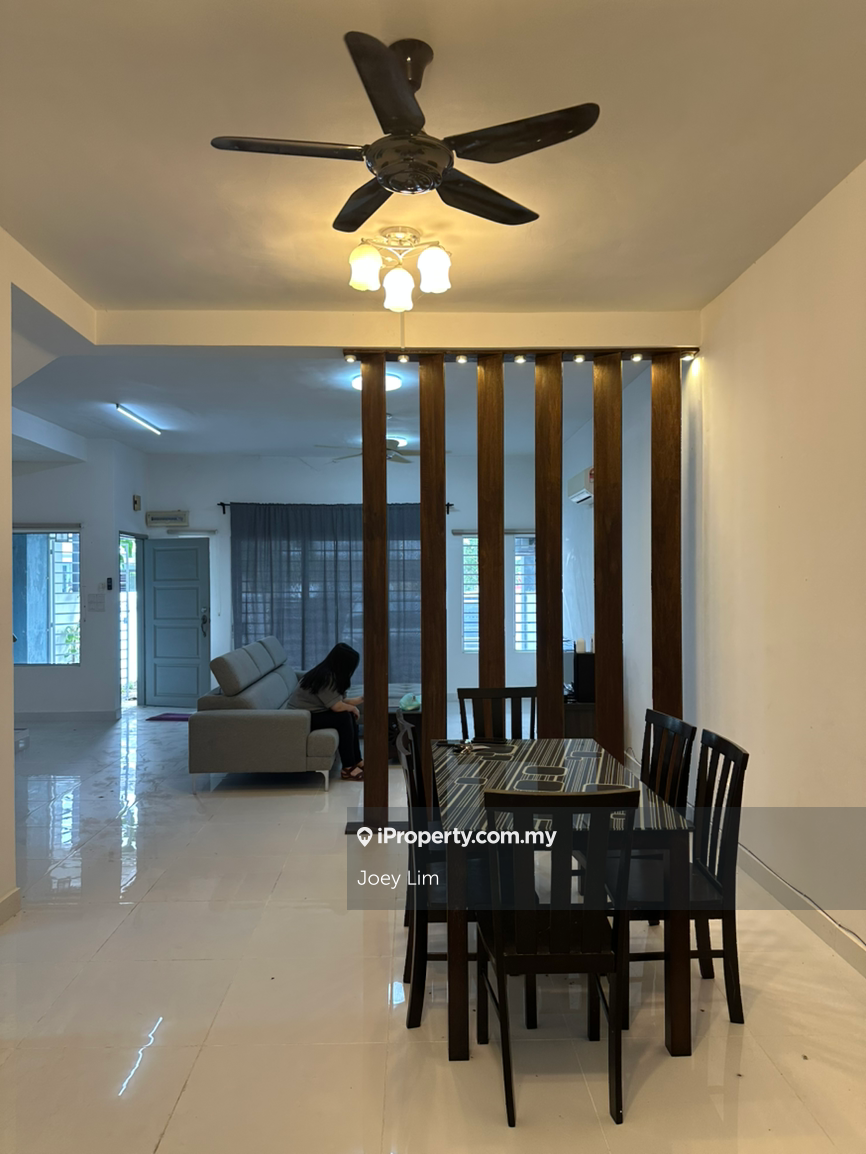 Partially unit suitable for small family