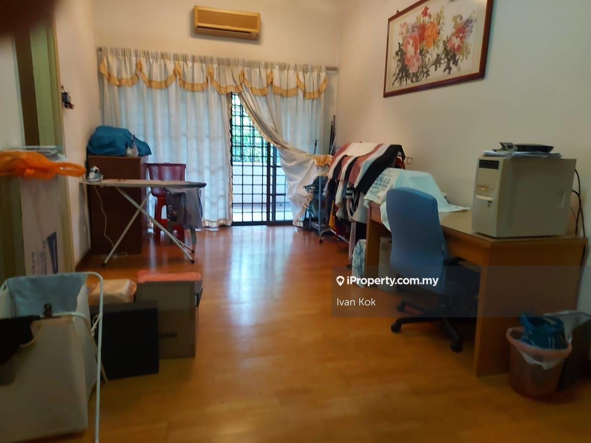 Value Buy Double Storey Corner House @ Bukit Jelutong Shah Alam