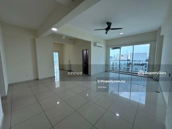 New Renovated Straits Garden Condo 1345sf Sea View 3 Car Park