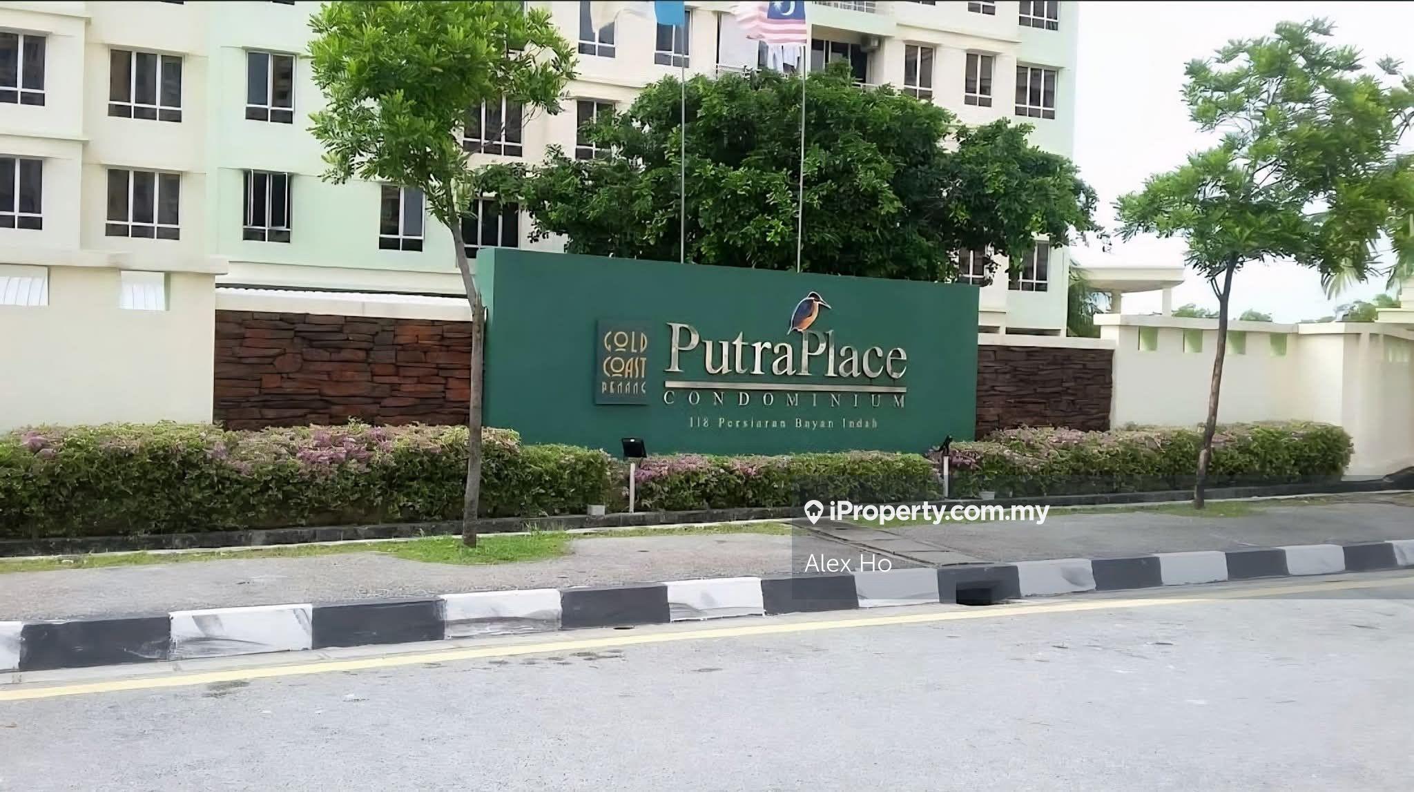 Cheapest!! Putra Place Condo, 818sf, Mid Floor, Near Queensbay & Lotus