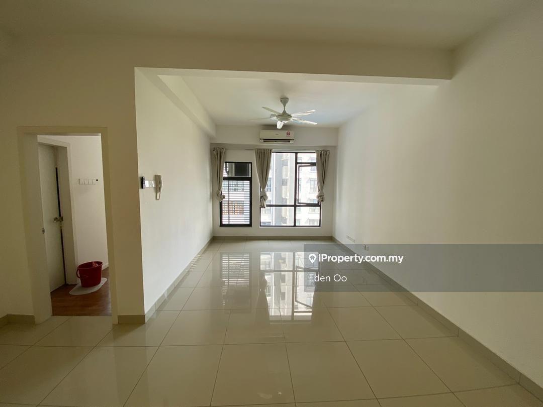 3 bed 2 bath  Actual Unit For Rent