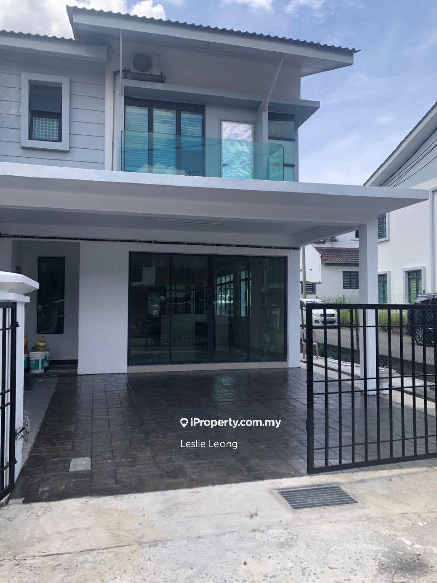 Endlot 2 storey Botania Residence Saujana Rawang For rent
