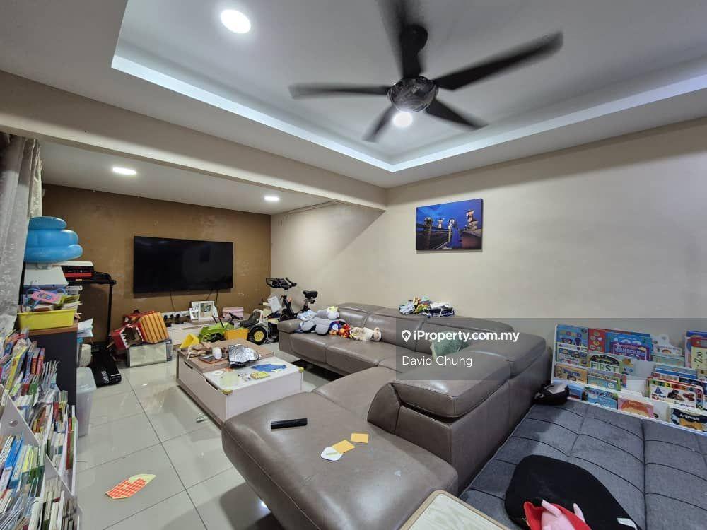 Taman Setapak Corner Townhouse For Sale