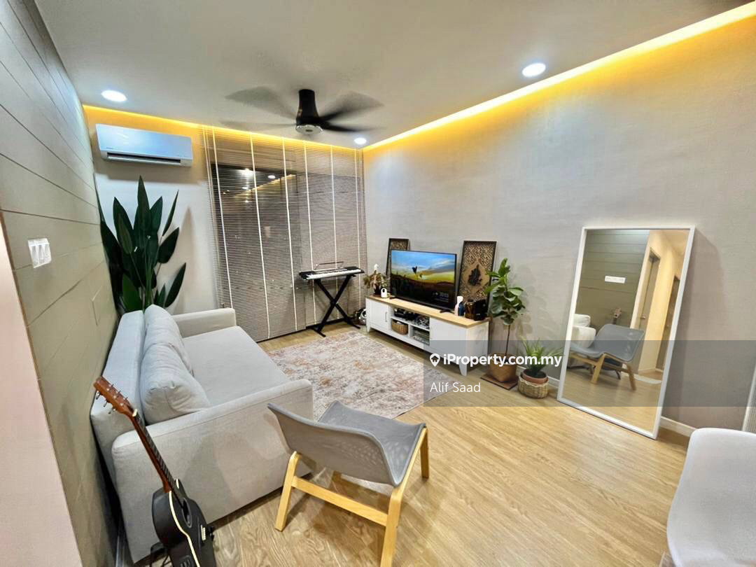 Renovated Unit Lake View Residensi Rampai 2 