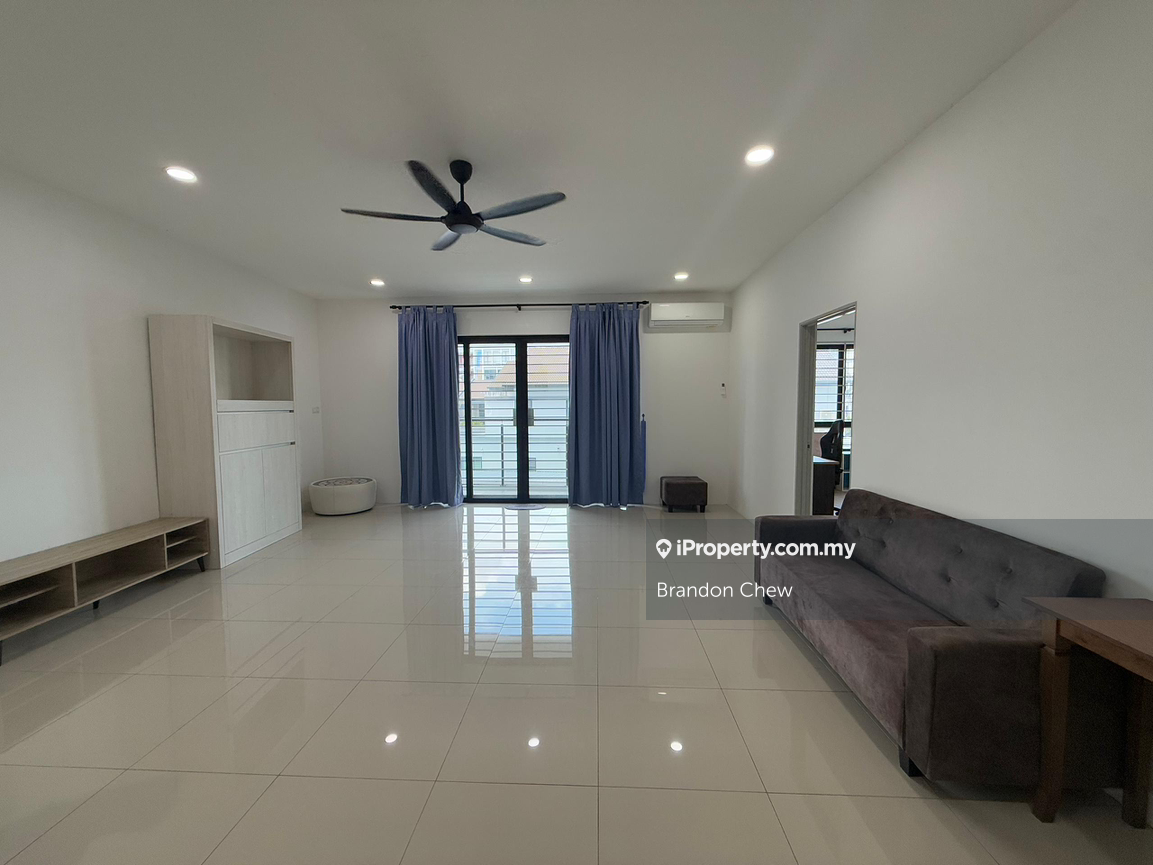 Gem Suites 3 Bedroom Unit For Rent