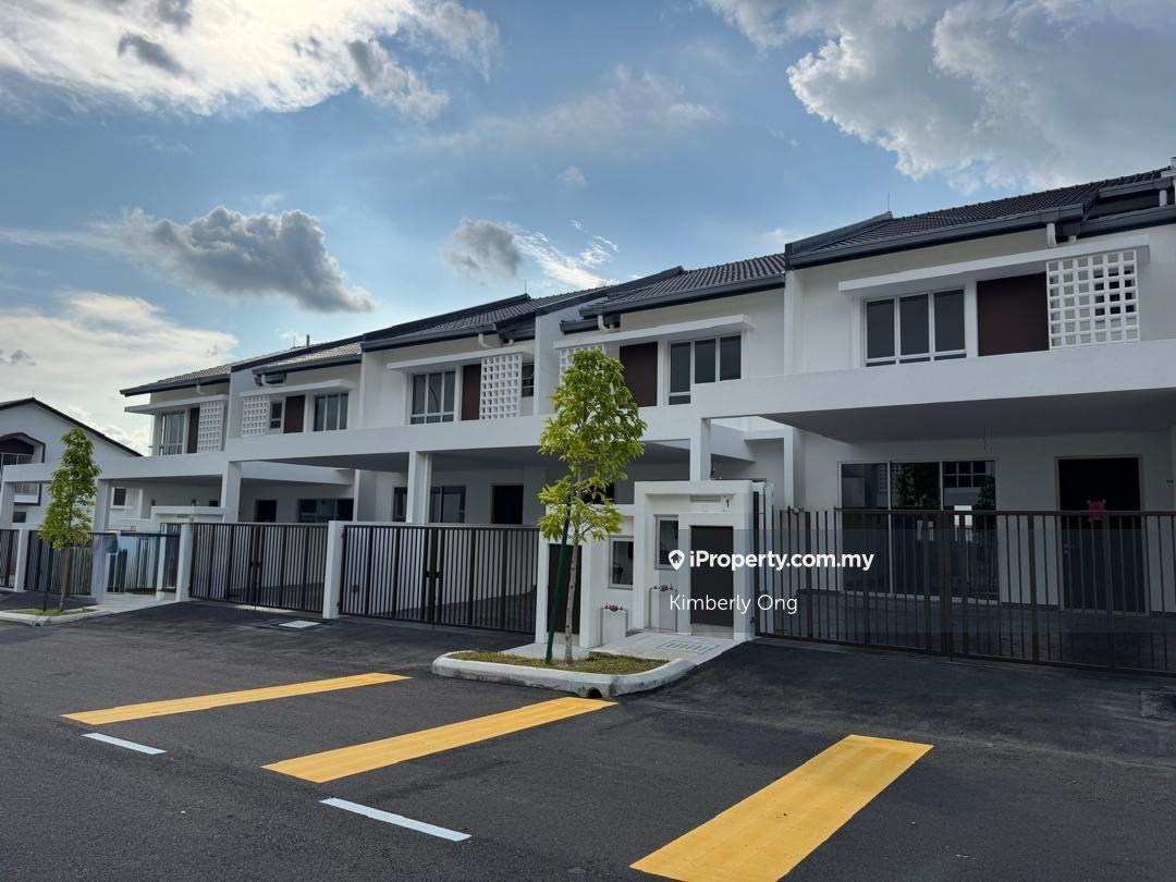 Brand New Nilai Emilia Seremban