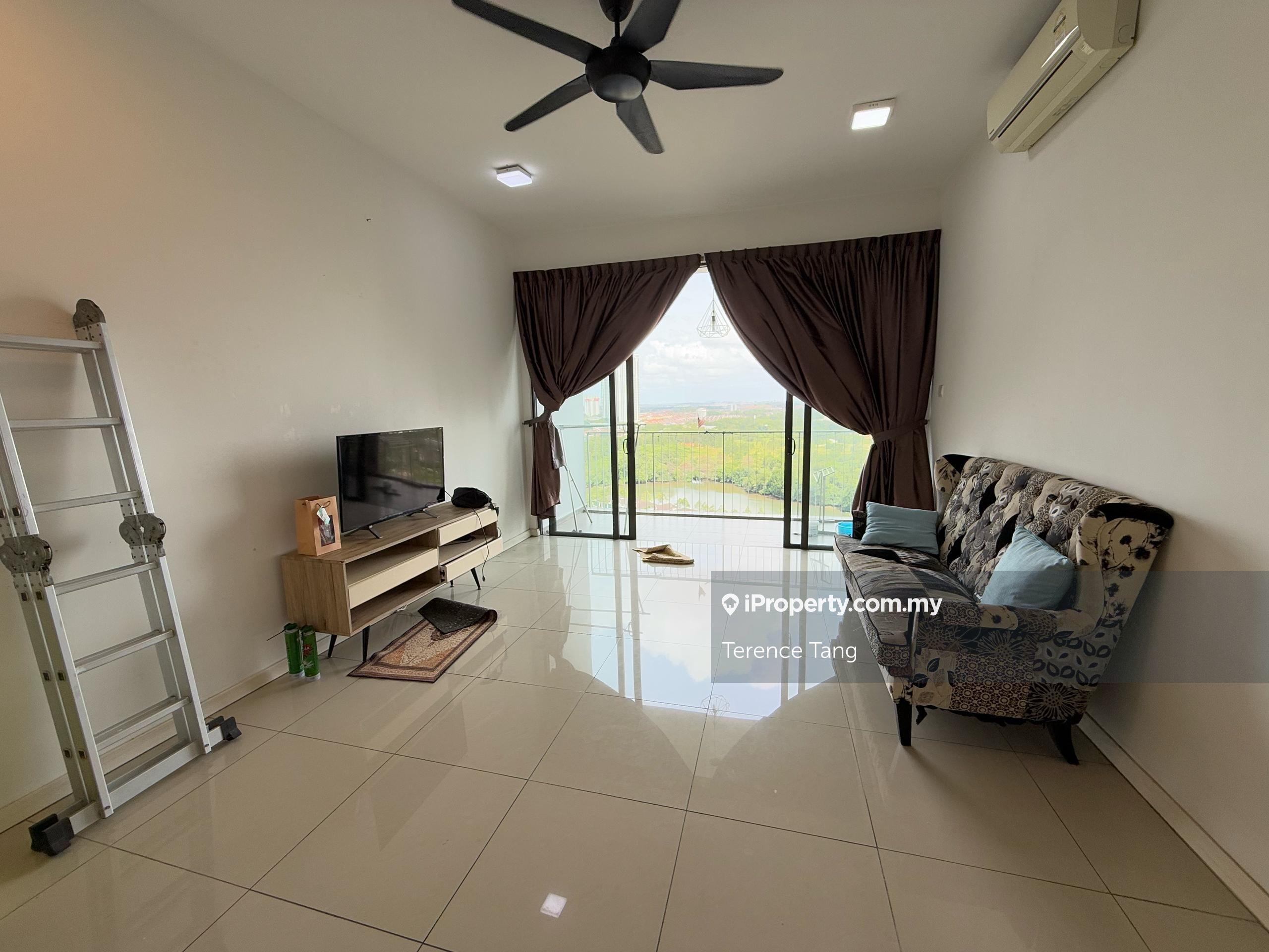 Wateredge Apartment @ Senibong Cove For Rent