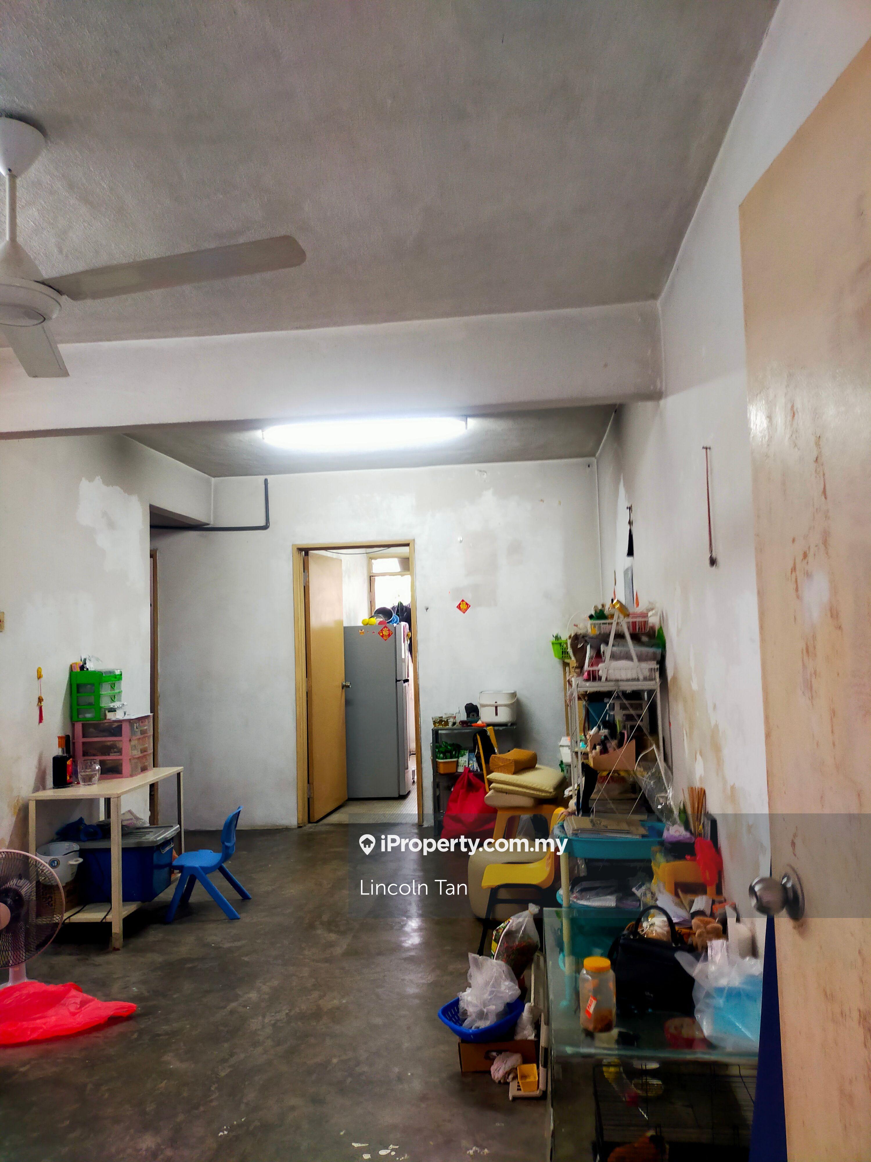 Happy Garden Flat, Kuchai Lama