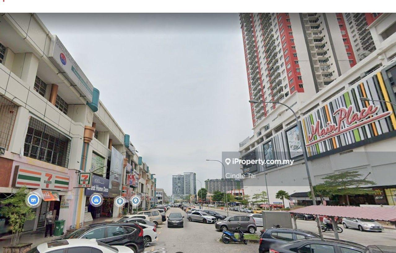 3 Storey Shoplot prime location