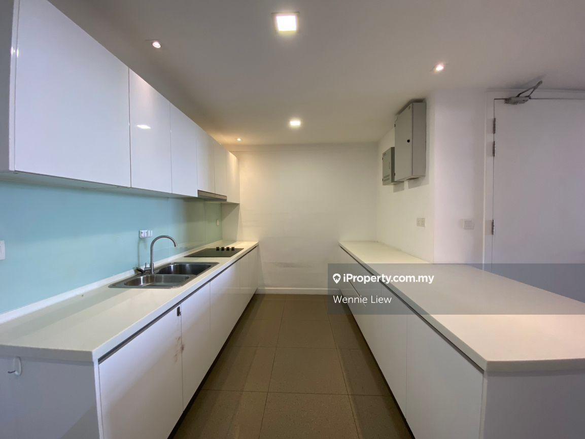 Azelia Residence For Sale 