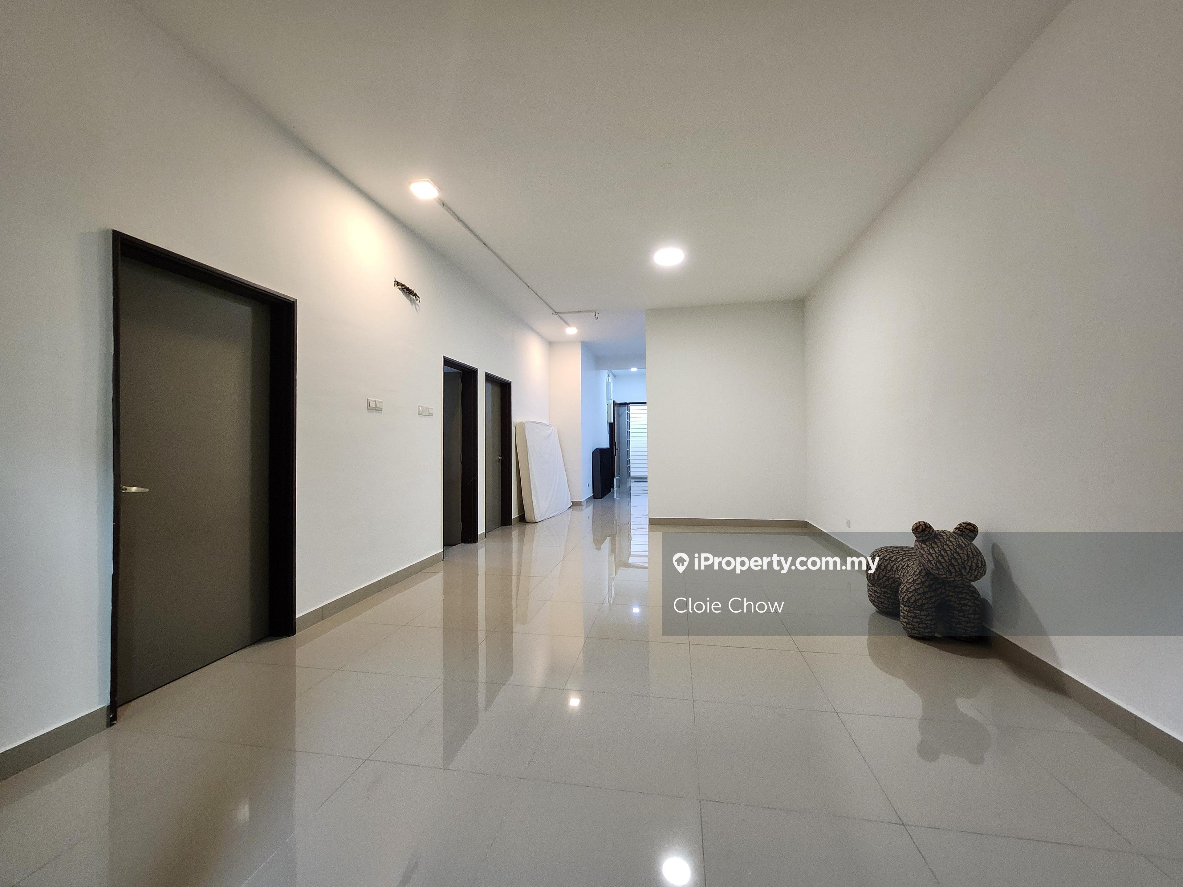 Skyville 8 @ Benteng Jalan Klang Lama with good condition
