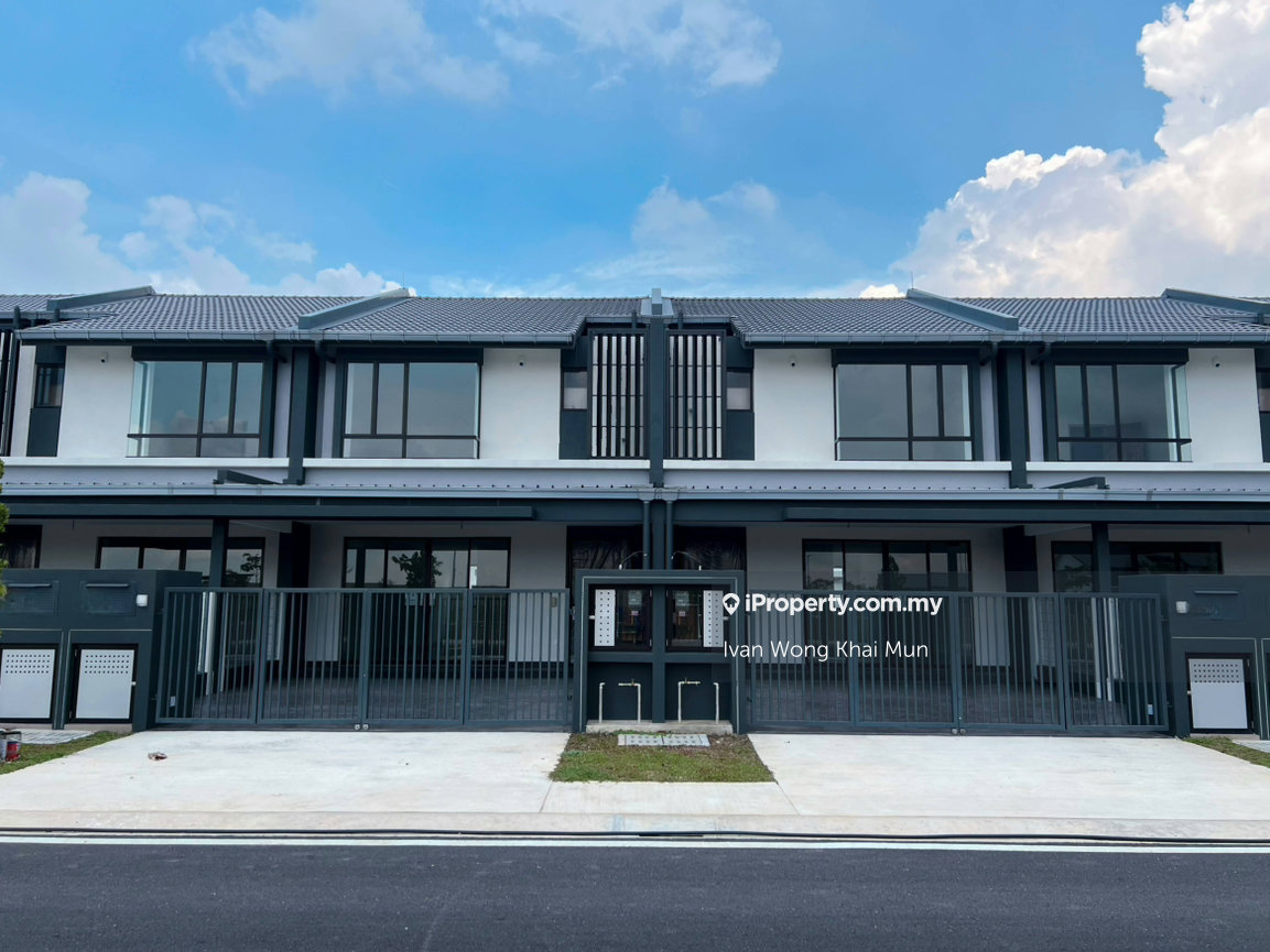 Bukit raja house for rent 