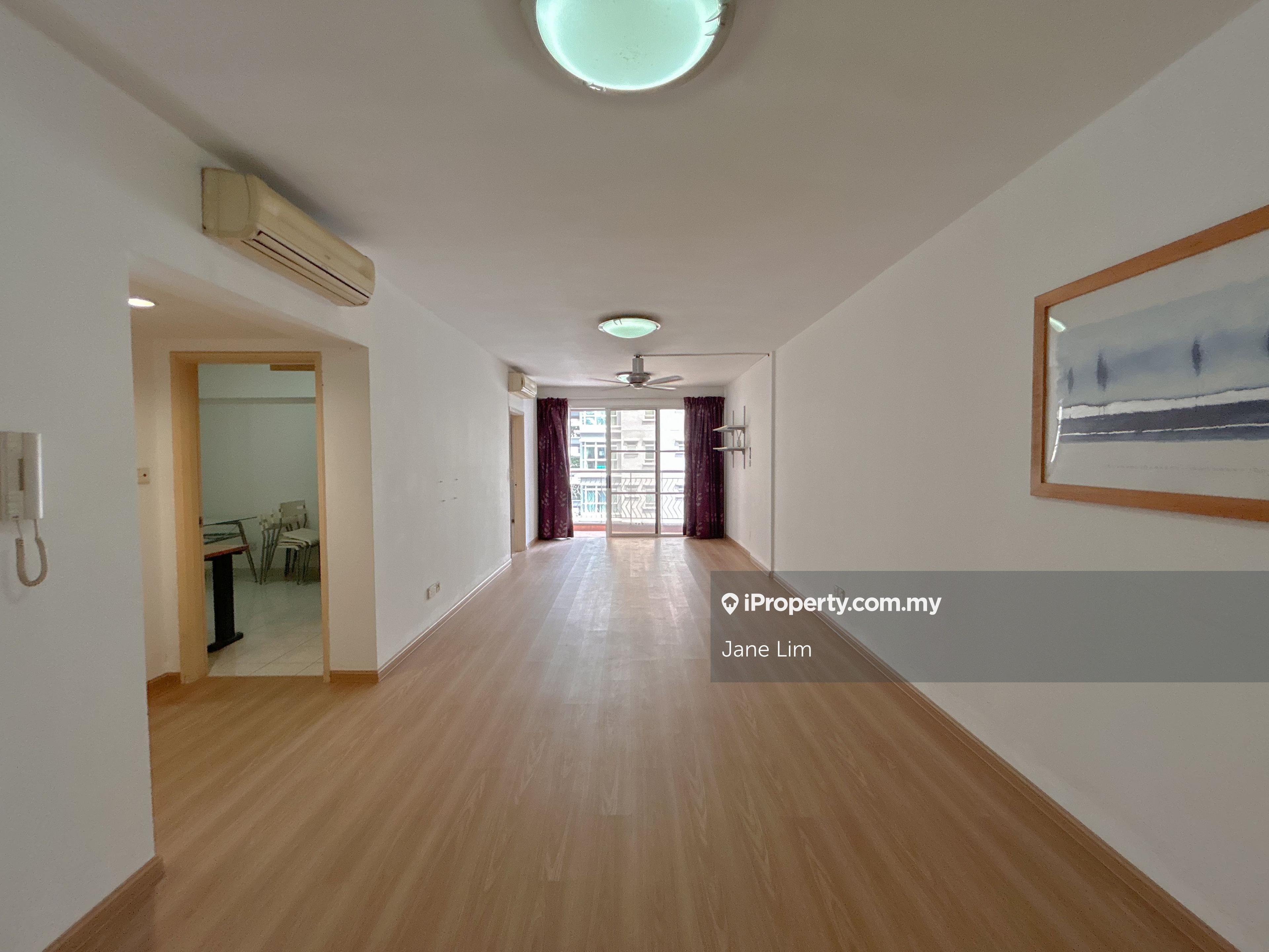 Laman Suria - A Low Density Condo for Sale!