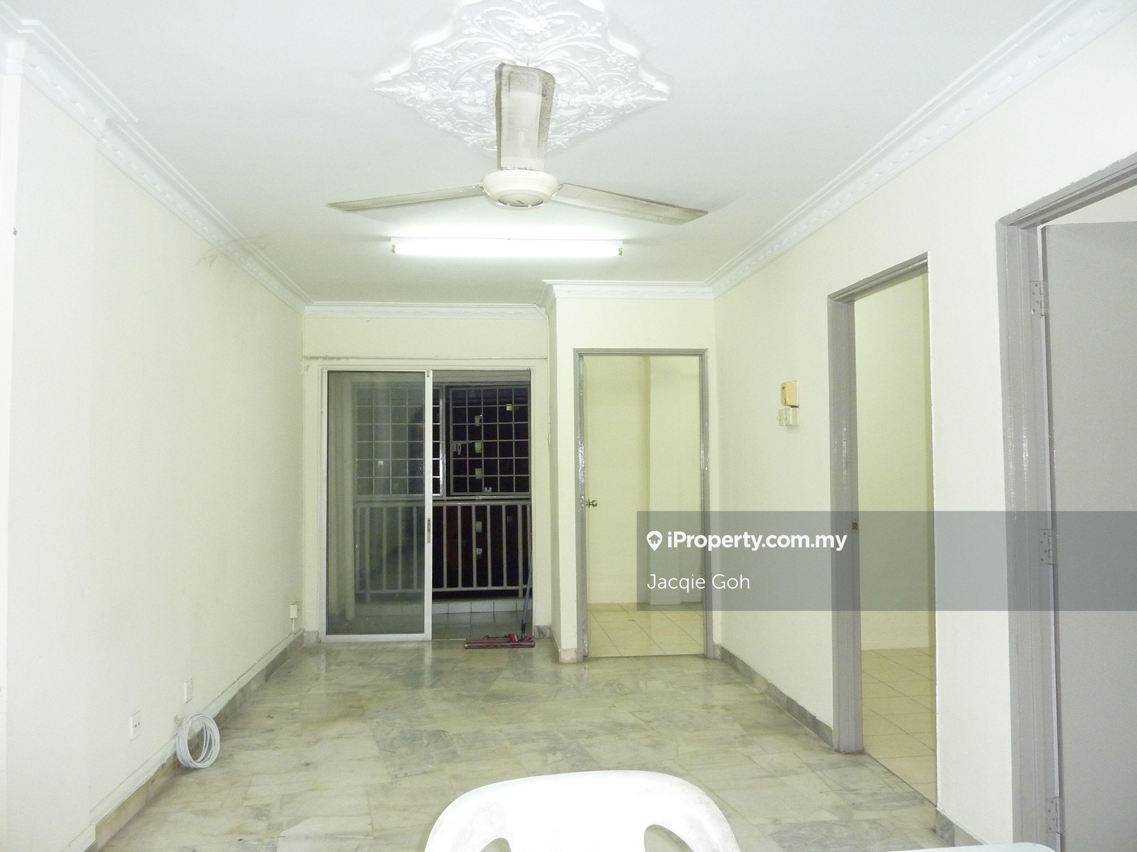 Teratai Mewah Apartment for Rent, near market, school, aeon big,mall 