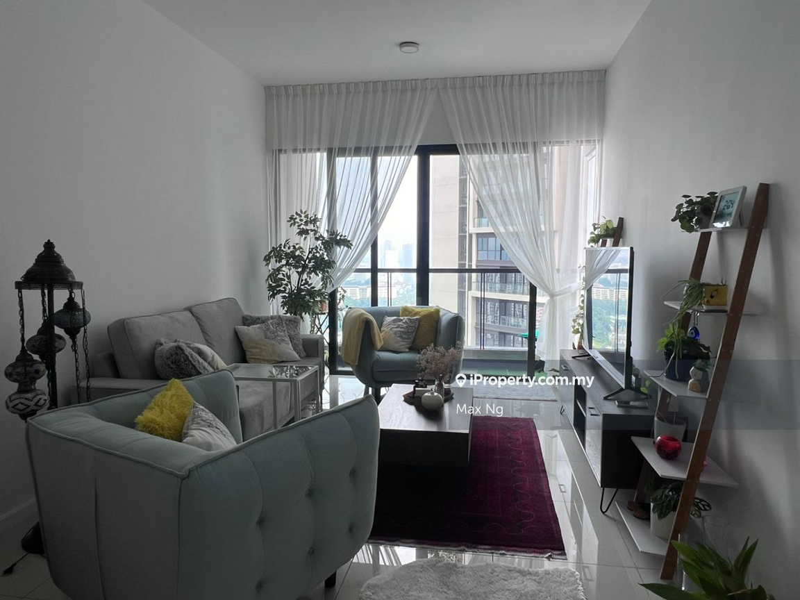 Ready move in - full furnished unit