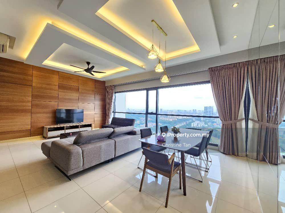 Unfurnish 3bedrooms with 3 bathrooms