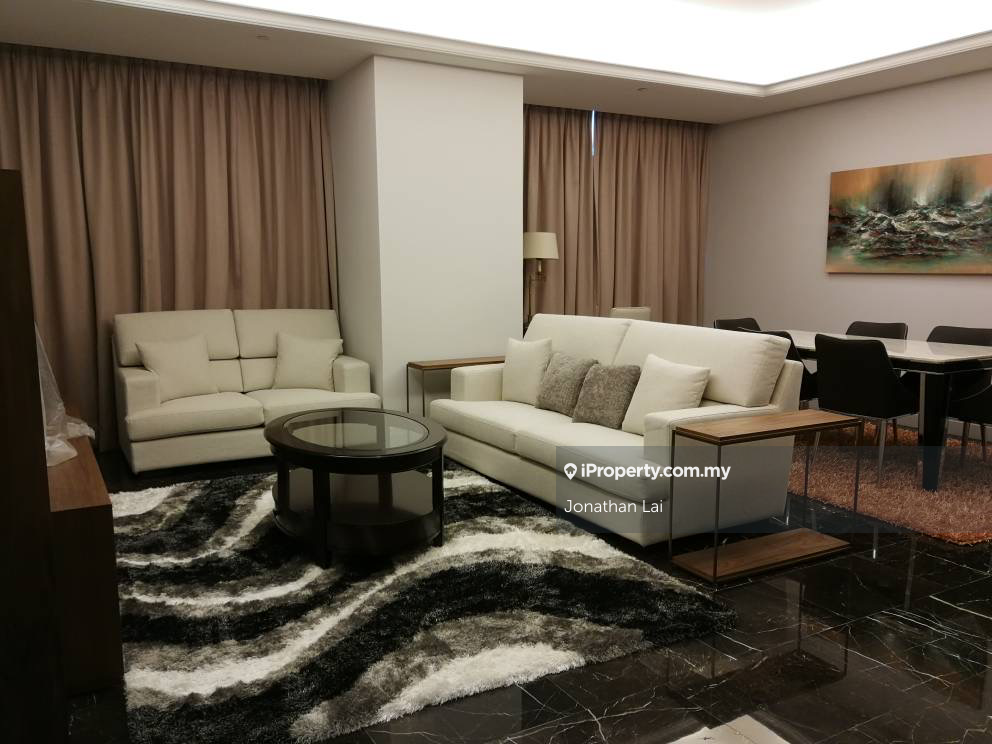 High Floor and Fully Furnished 