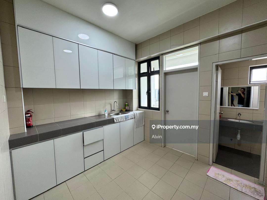 New unit for rent never occupied New furniture 