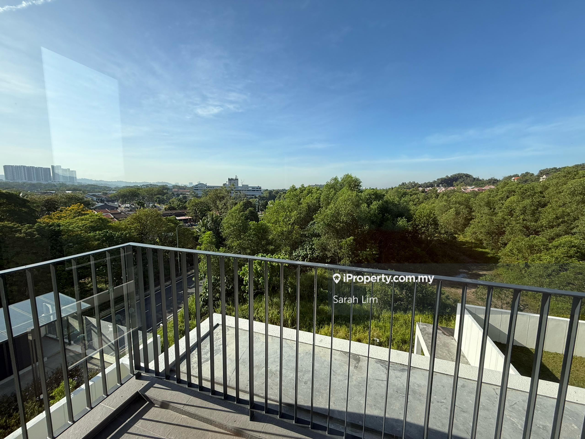 Cozy Bungalw for Sale