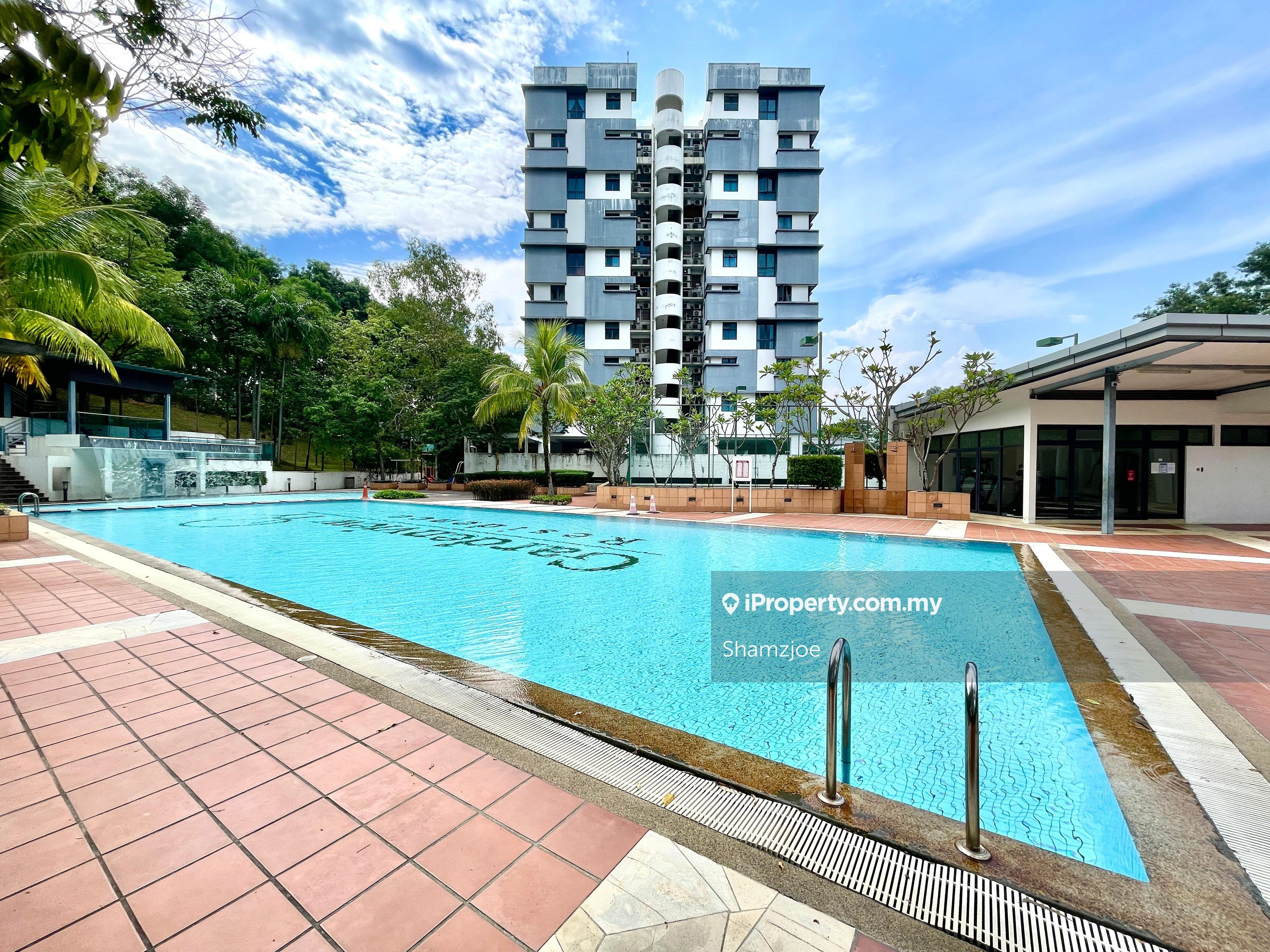 Low Density. Dual Key Entrance. 2 Balconies with nice views.