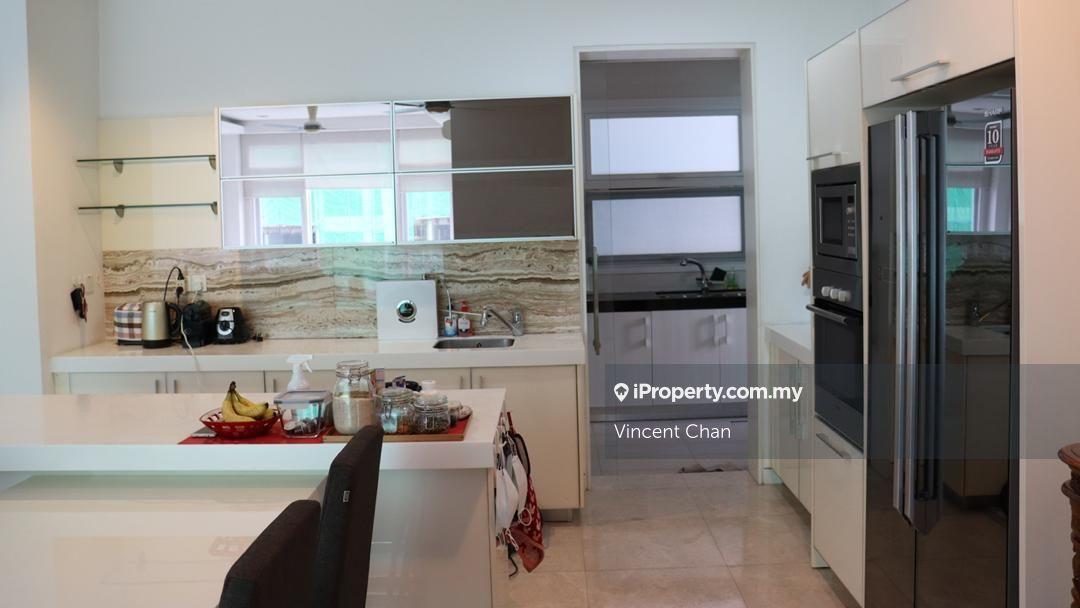Kiara 9 residency fully furniture @Mont Kiara