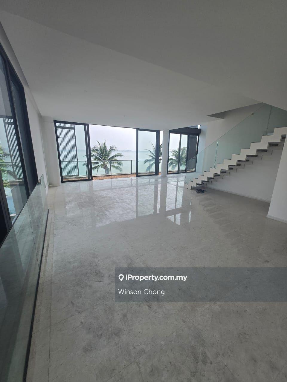 Shorefront Residence