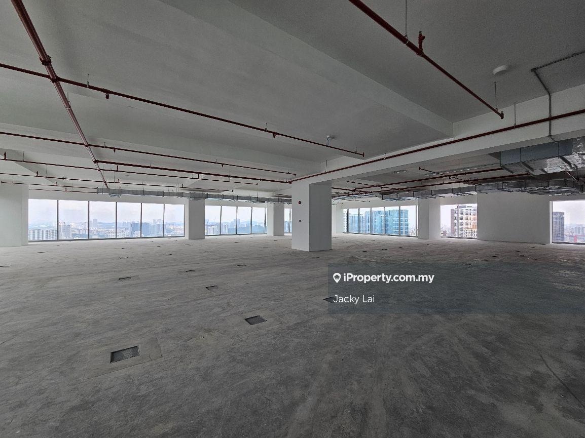 Entire Floor Unit, Near to LRT Public Transport