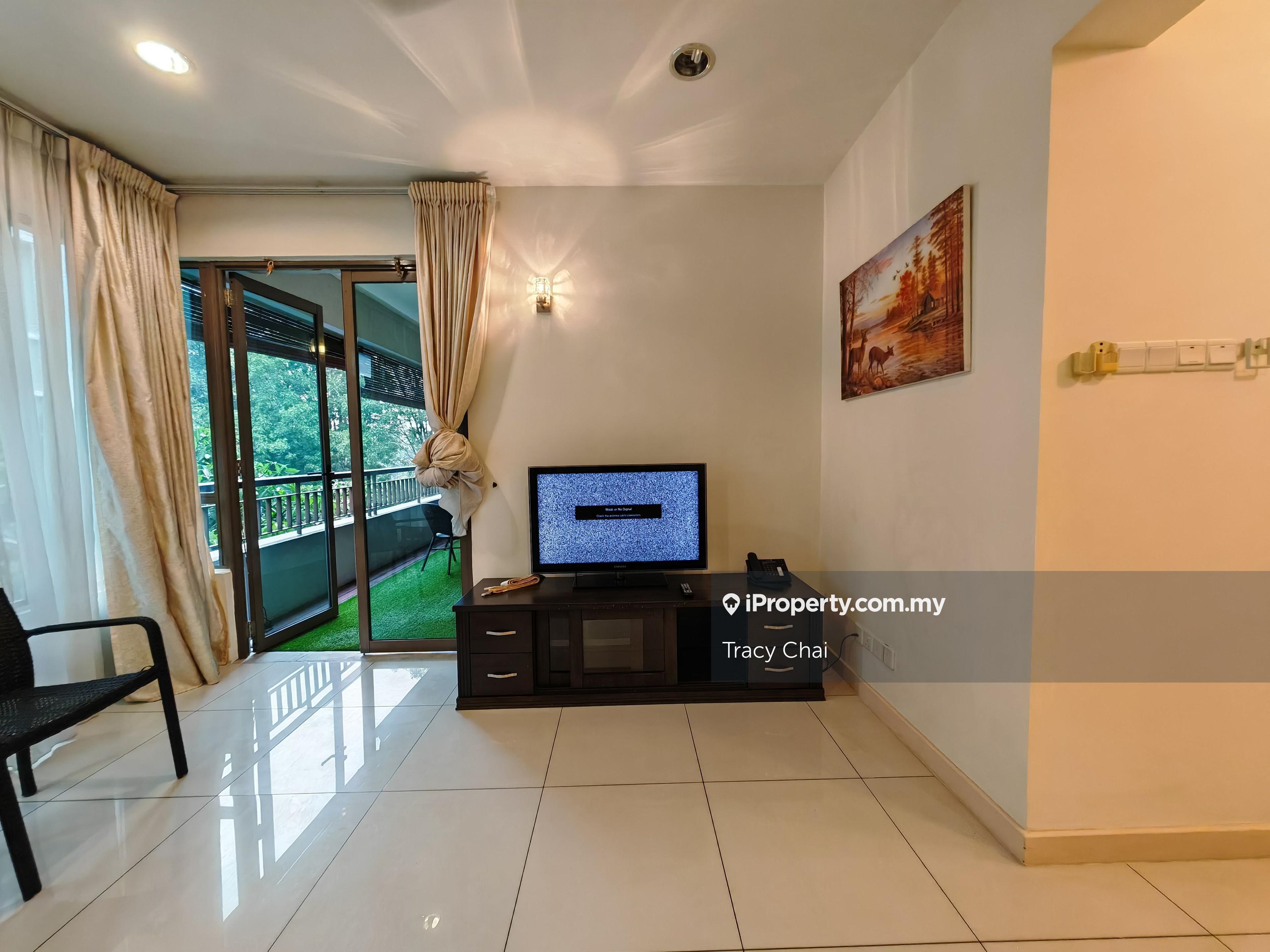 Nice environment to stay, cozy place, suit for family, security tight