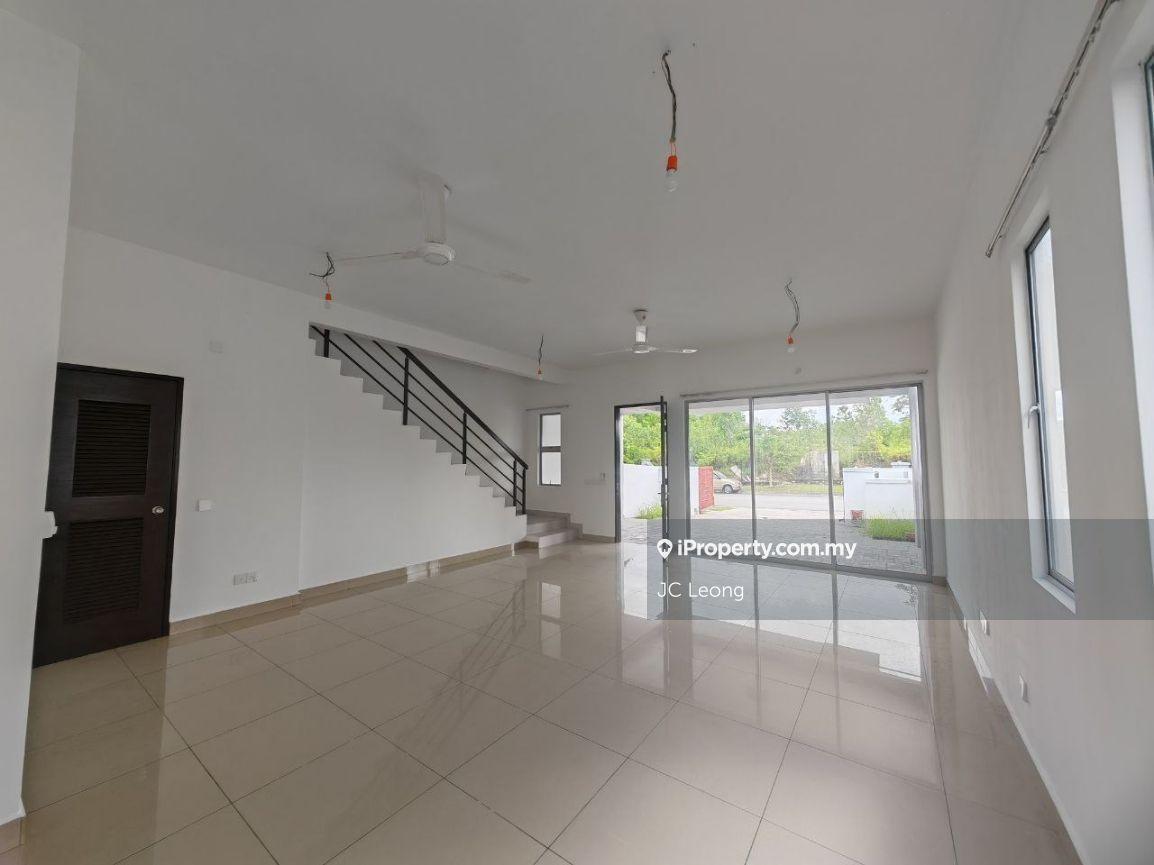 Seri binjai 22x65 terrace house for sales 580k