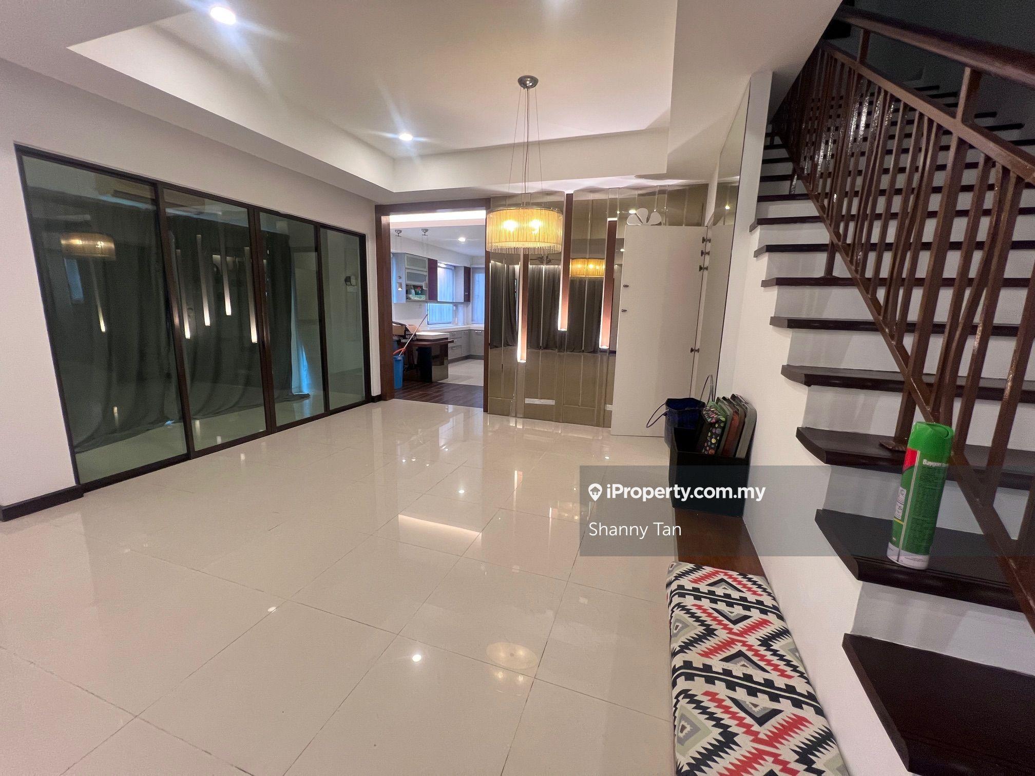 2.5 Storey Renovate Semi-D