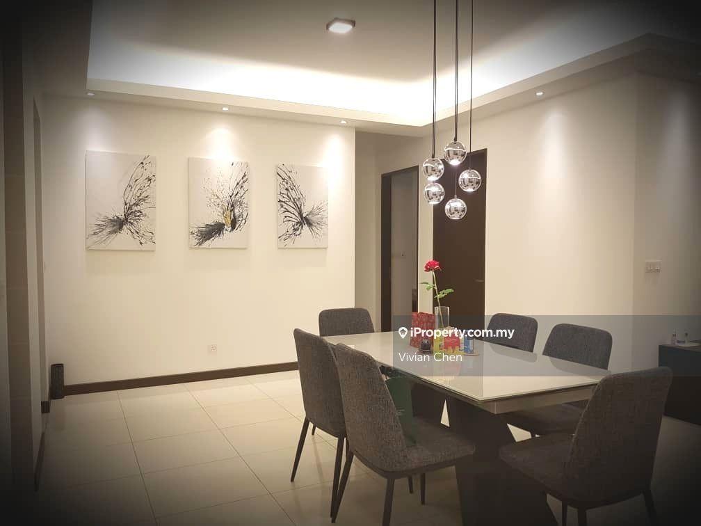 Freehold Fully Renovated Unit For Sale 