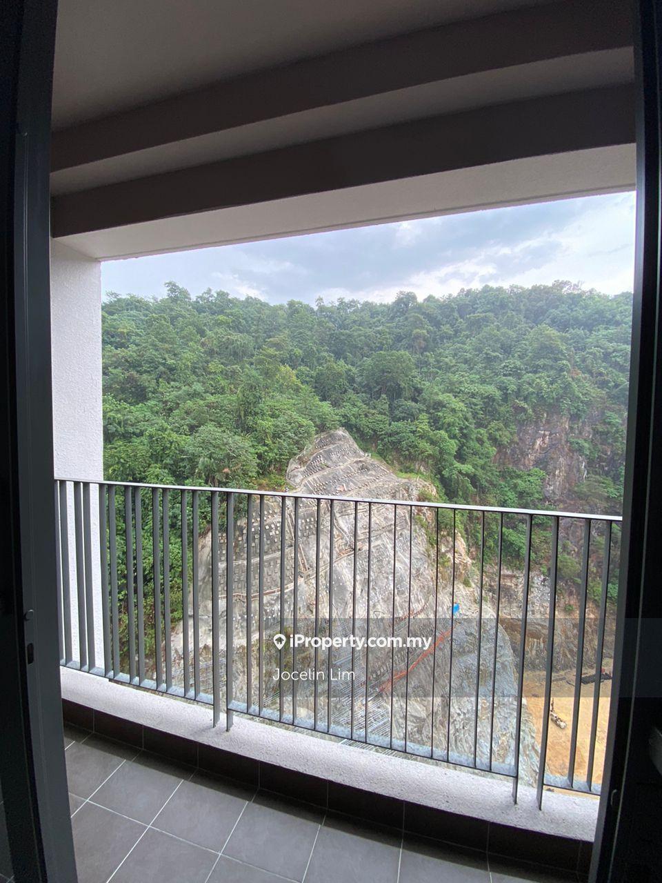 D'Erica Residences, prime location & 5 mins to Mutiara Damansara MRT