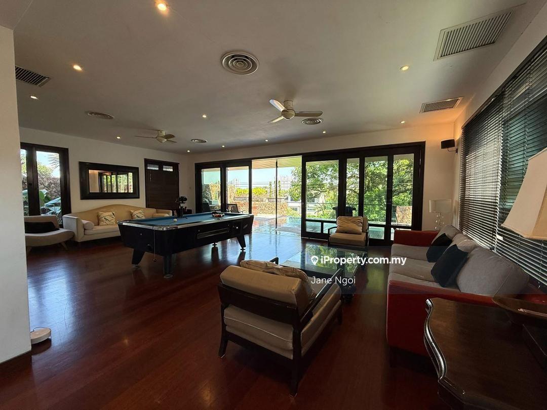 Taman Coronation Jb Town 3.5 Storey Bungalow