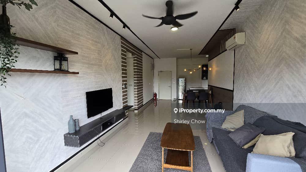 Kingfisher Inanam Condominium / Nice renovated / Inanam / Menggatal