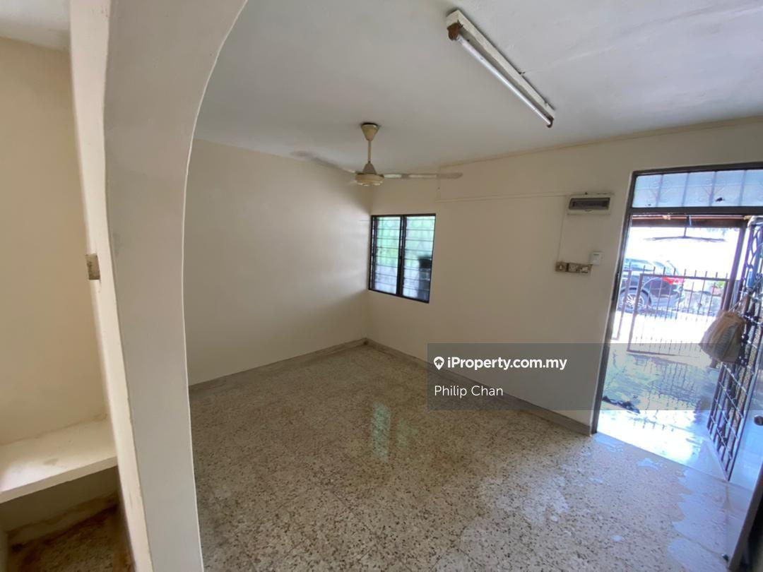 Taman Beringin Double Storey , Jinjang Utara For Sale Rm 295k.