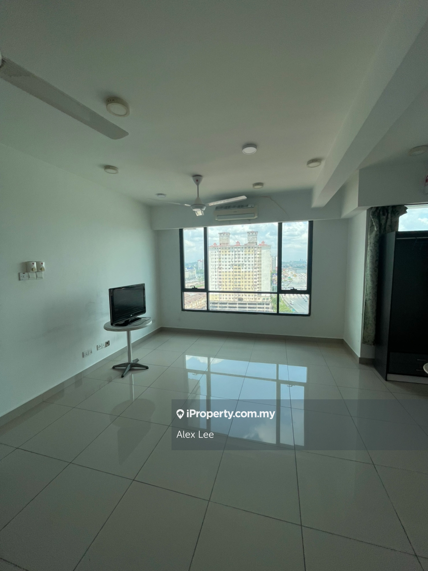 Partial studio for rent 