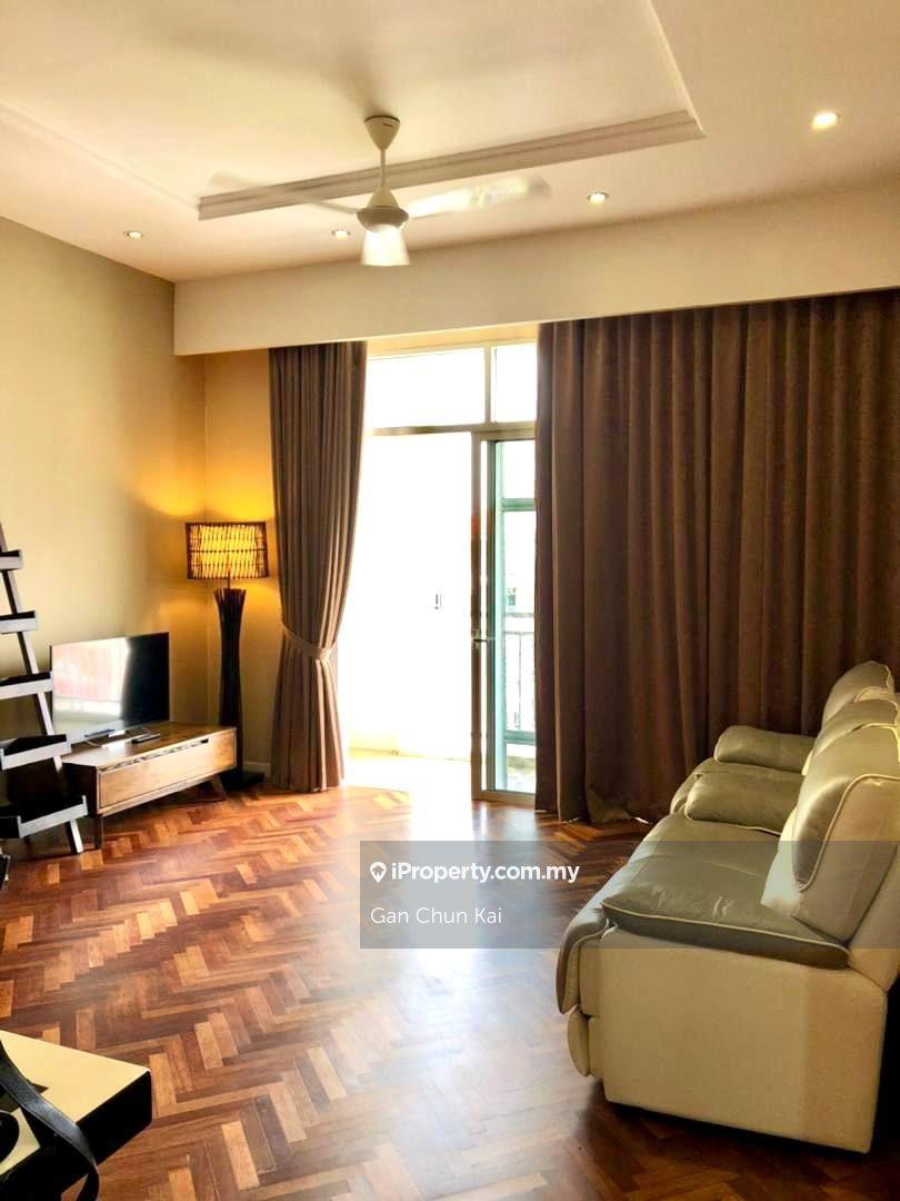 Quayside @ Tanjung Tokong Straits Quay seaview partially furnished