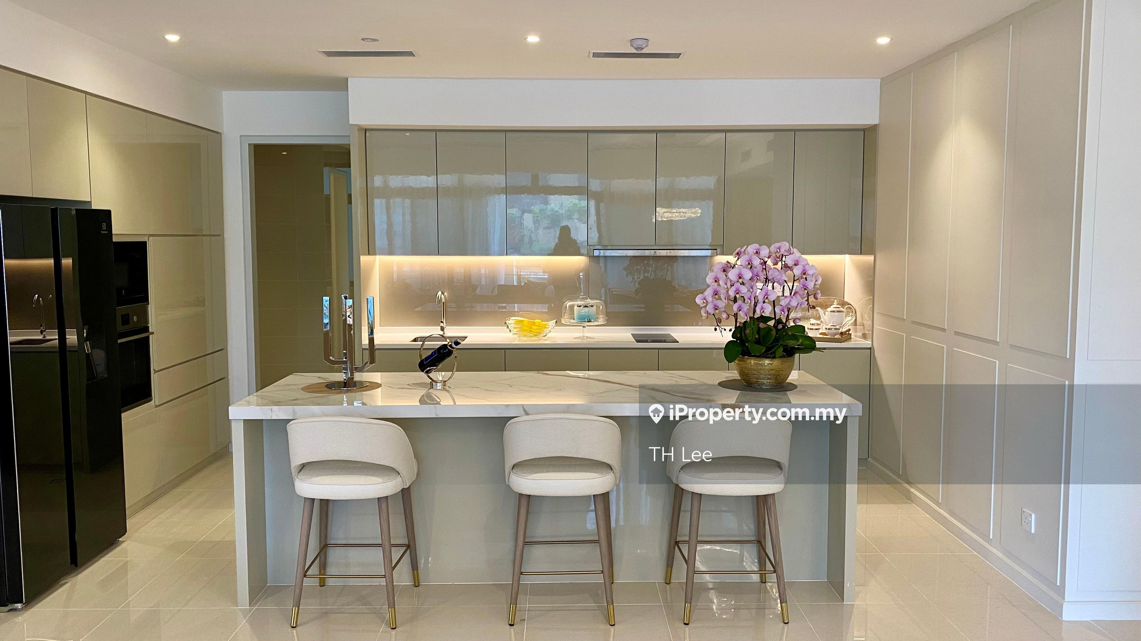Serviced residence for Sale