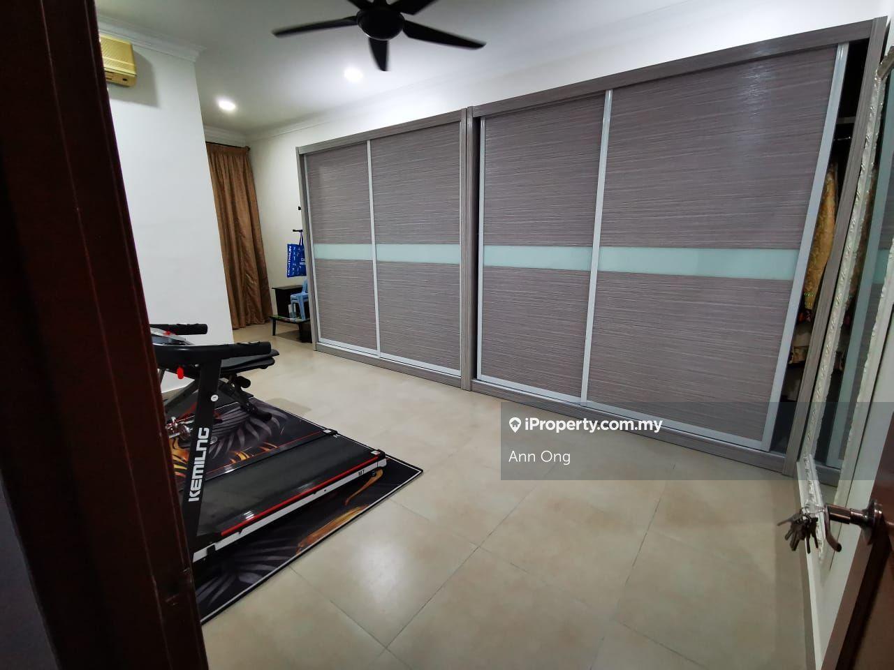 3 Storey Townhouse At Taman Lagenda Mas For Sale