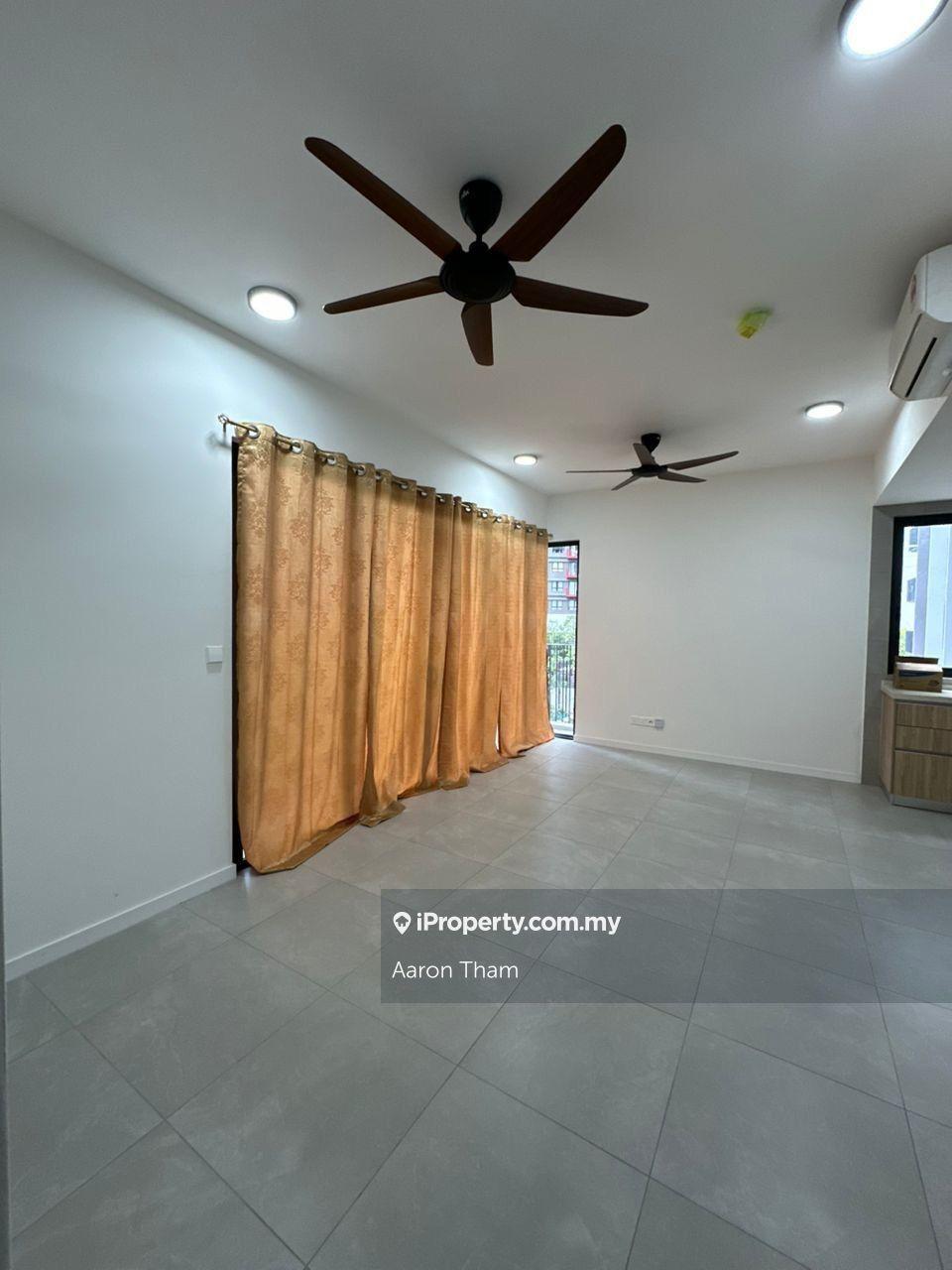 Alira Metropark Subang Unit for Rent !!
