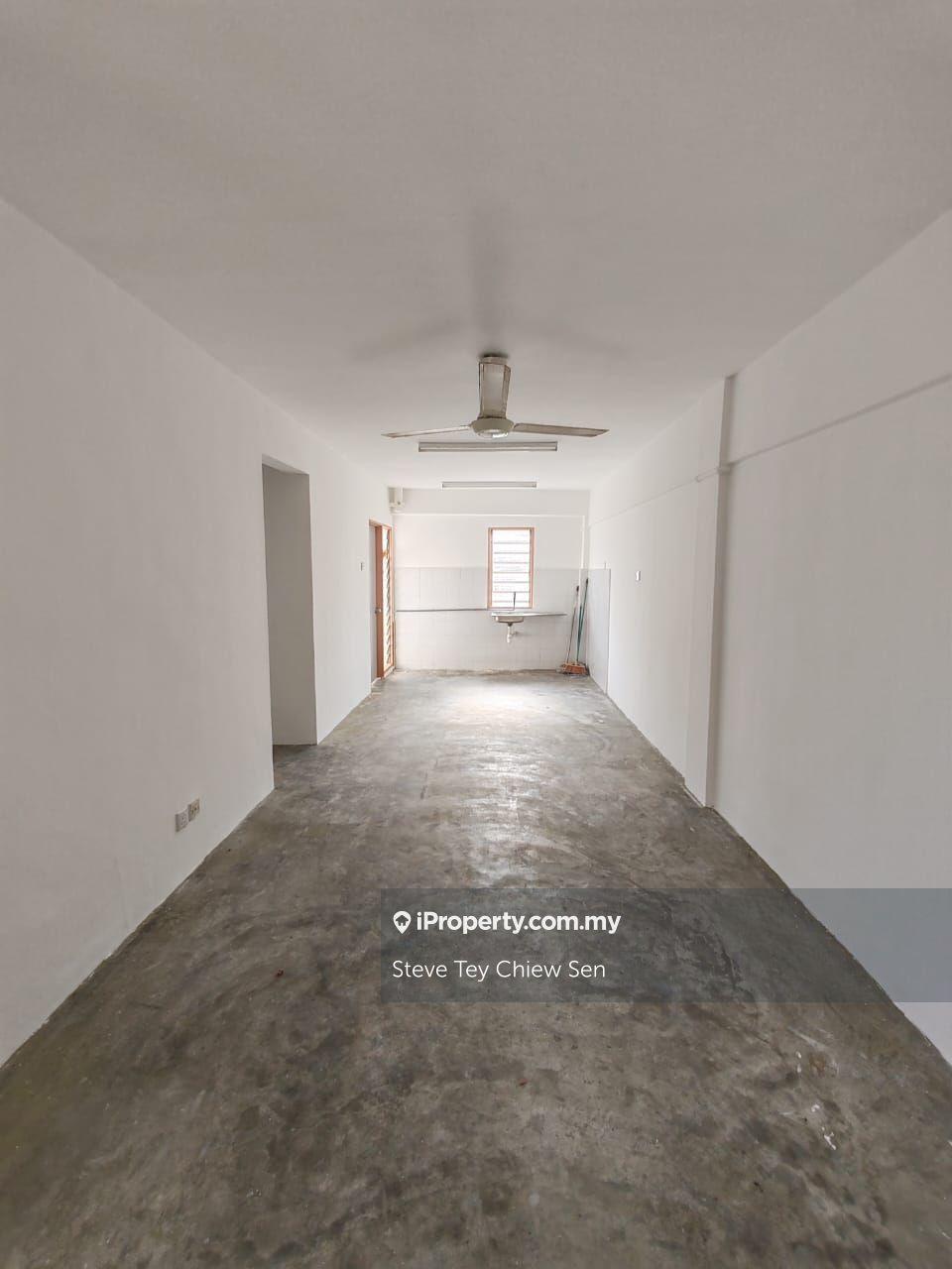 Plentong Low Medium Flat For Sale(Level 2)
