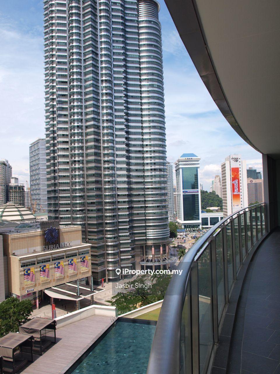 KLCC - K Residence direct twin towers view