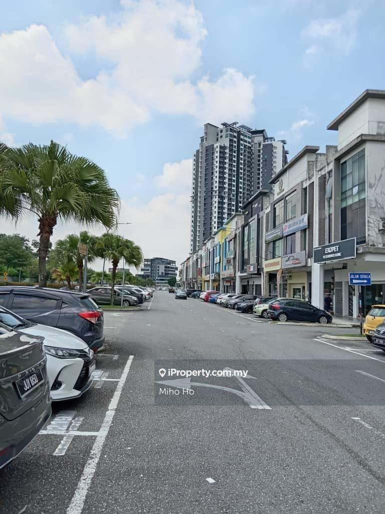 G L Setia Tropika Jalan 1/7 Shop Lot 3 Storey Tenanted Same Roll Toto