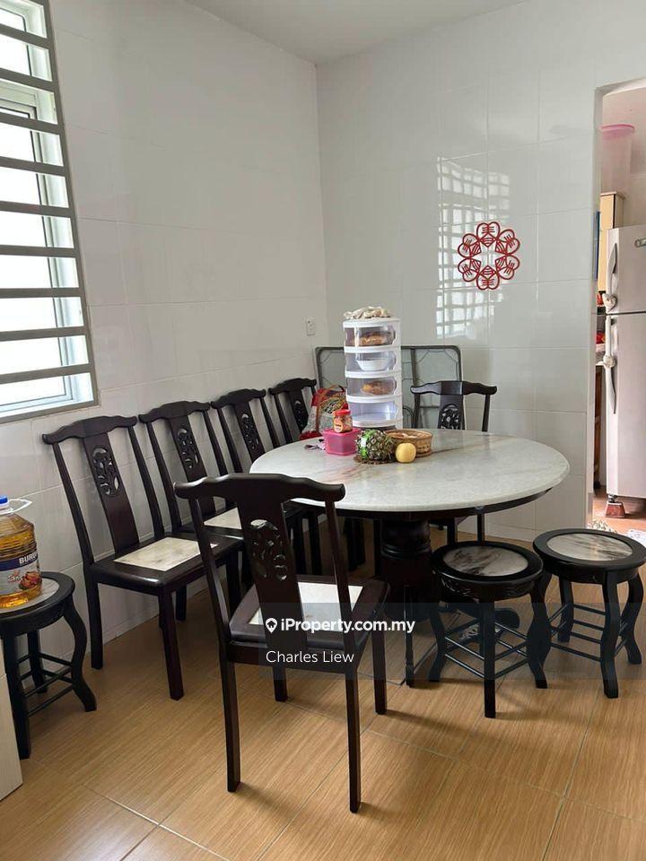 Double storey terrace house in rasah Jaya for sale