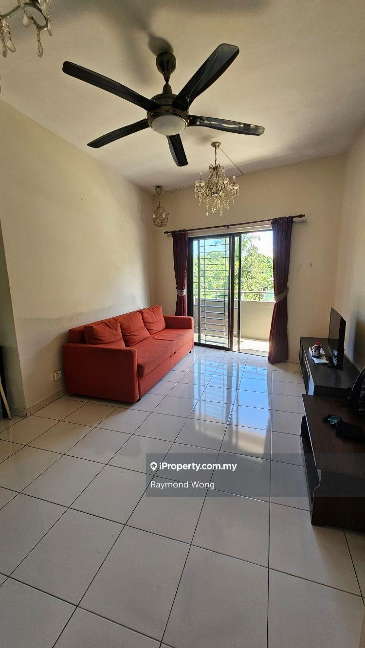 2nd floor, Renovated, 9/10 condition, facing Southeast