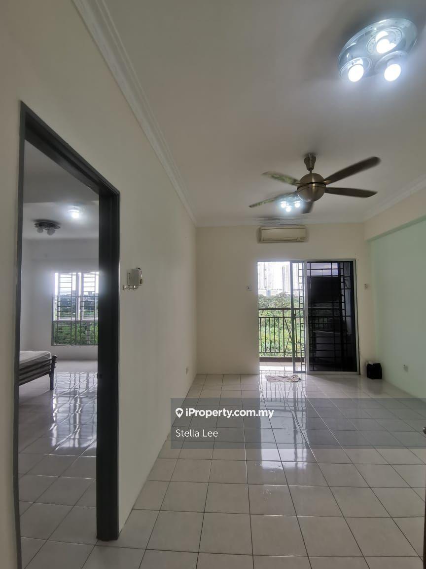 Endlot unit in Vista Mahkota Apartment 