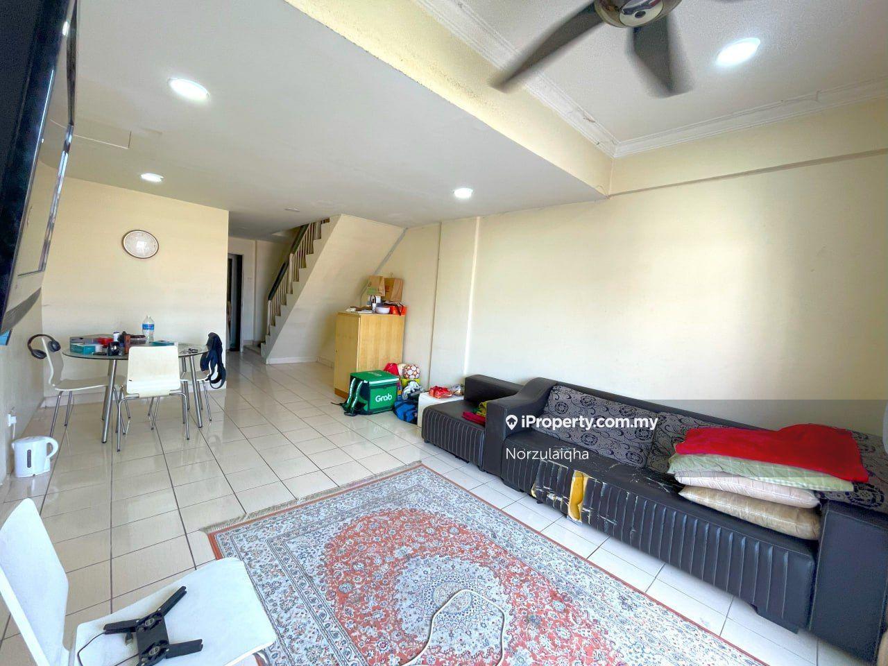 For Sale Doplex Apartment Casmaria, Taman Selaseh Batu Caves