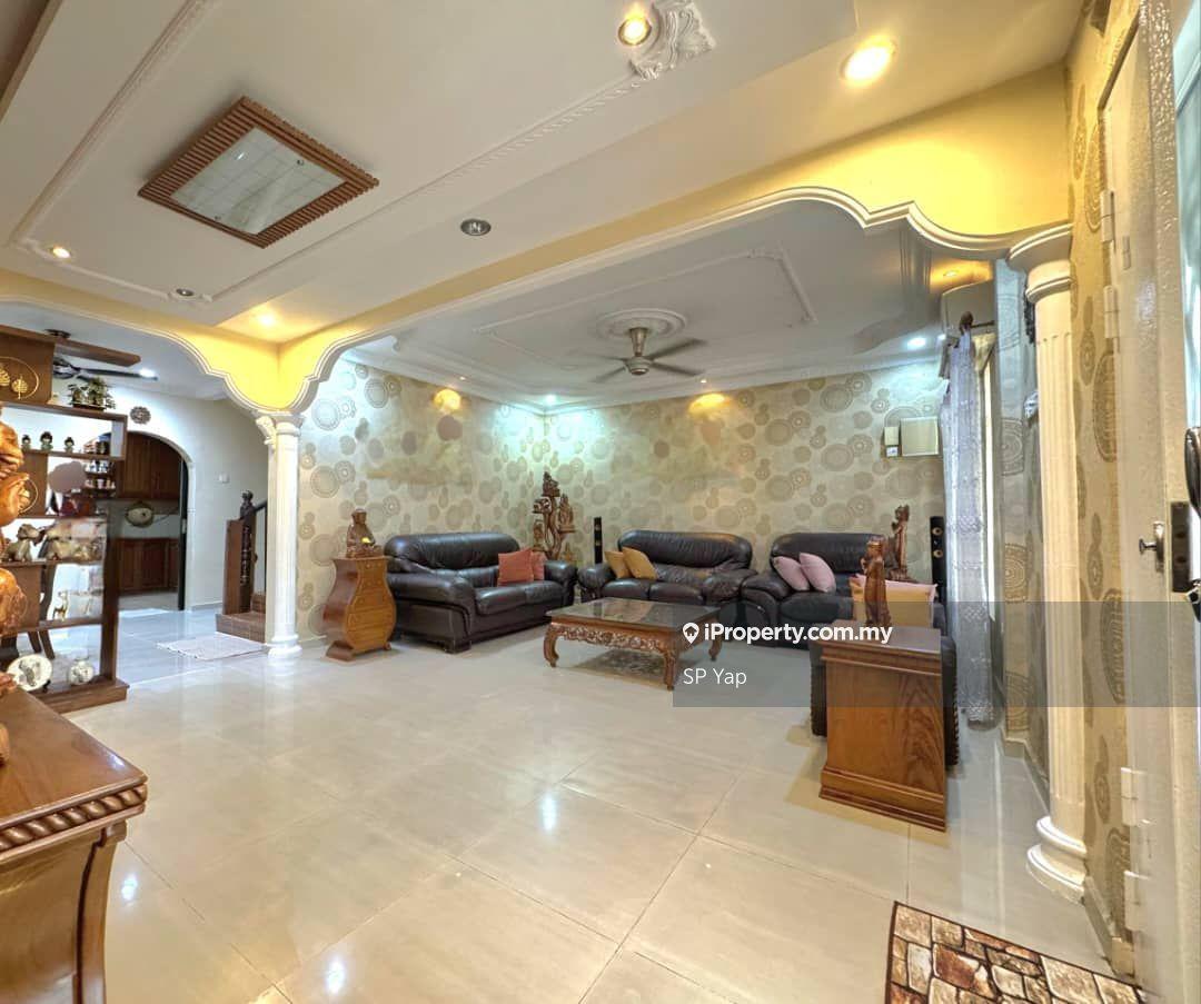 Fully Renovated Unit